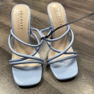 Journee Collection Blue Elegant Heels